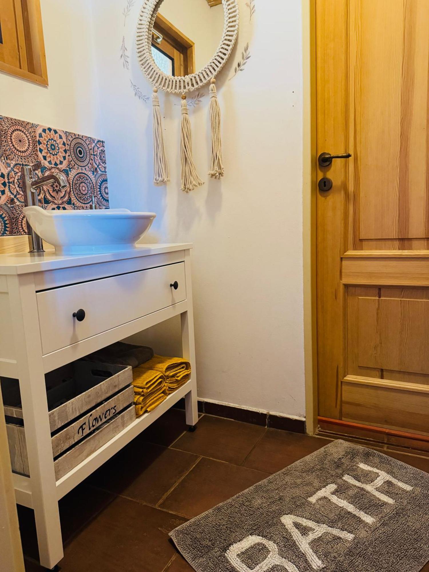 Apartman Na Ranci Pod Lovosem Velemin Kültér fotó